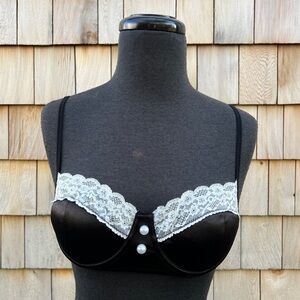 NWT Forever 21 Black and White Satin Lace French Maid Bra, S